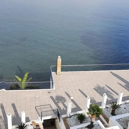 Castello Lejlighed Bacoli