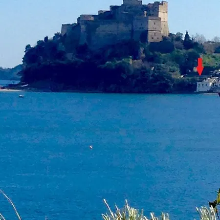 Castello Bacoli